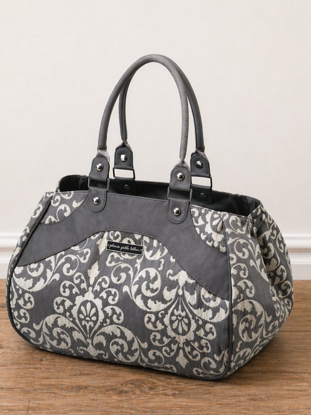 Petunia Pickle Bottom Wistful Weekender Duffel Earl Grey New With Tags